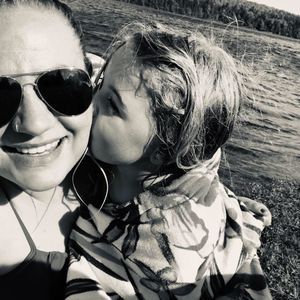 Meet your Posher, Felicia